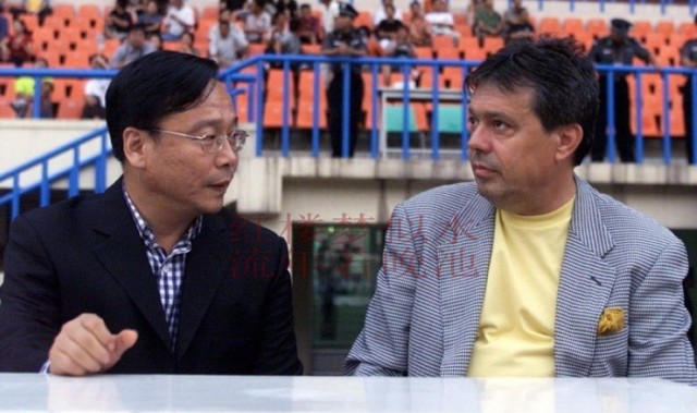 科萨去世，前大连万达+实德总经理石雪清发文悼念，回顾签约往事|大连实德|甲A|北京国安|上海申花足球俱乐部|诺维奇_新浪体育_新浪新闻